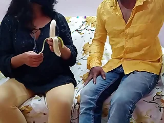 Desi Jija Sali Special Banana Sex Indian XXX Porn With Clear Hindi Audio porn video