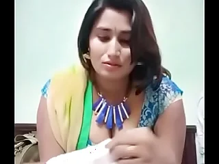 Swathi naidu sexy in saree and showing boobs part-2 porn video